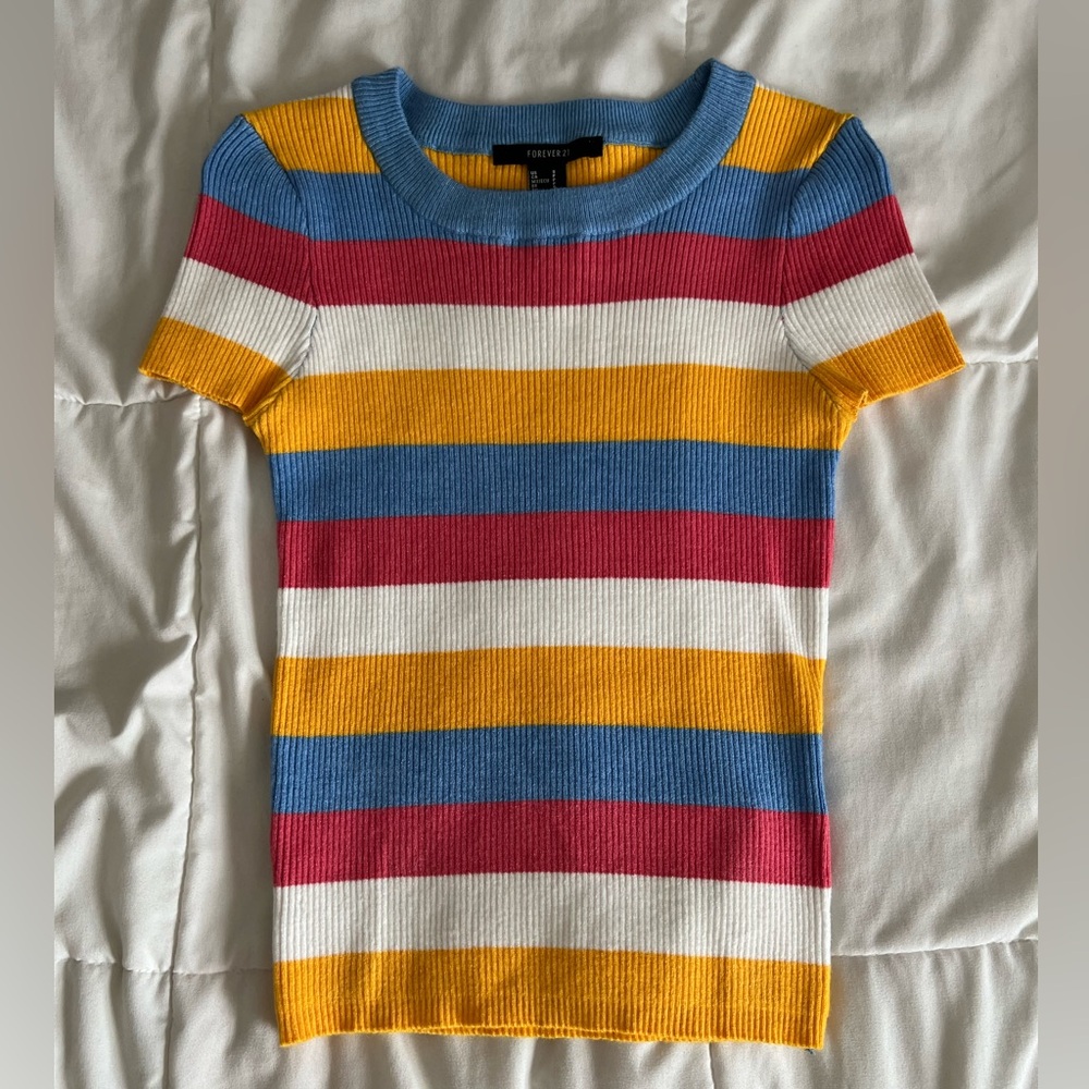 CROPPED TEE (size: women’s small)